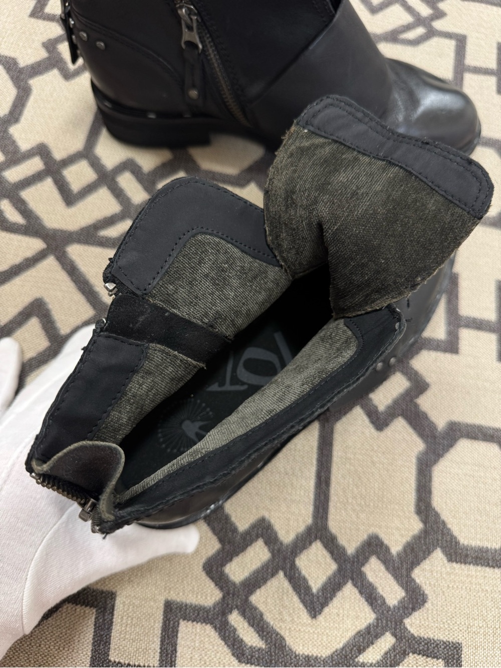 OTBT Black Leather Moto Ankle Boots Double Zip Studded Women’s Size 8.5 - Picture 9 of 11
